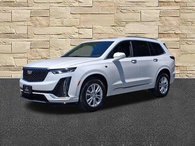 2025 Cadillac XT6 Luxury