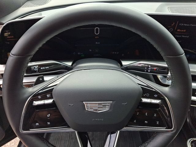 2024 Cadillac LYRIQ Luxury 1