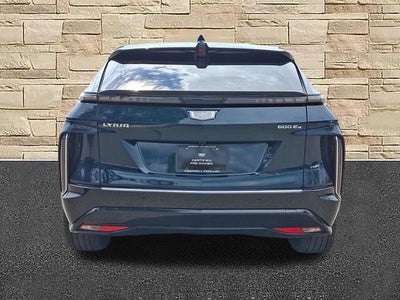 2024 Cadillac LYRIQ Luxury 1