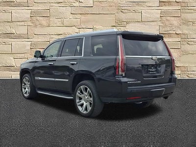 2017 Cadillac Escalade Luxury