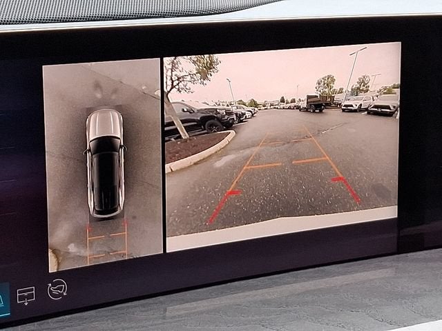 2025 Cadillac ESCALADE IQ Luxury 2