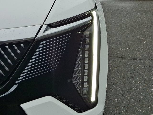 2025 Cadillac ESCALADE IQ Luxury 2