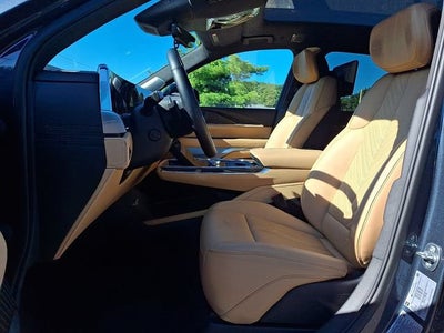 2025 Cadillac ESCALADE IQ Luxury 2