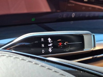 2025 Cadillac ESCALADE IQ Luxury 2
