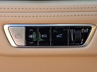 2025 Cadillac ESCALADE IQ Luxury 2