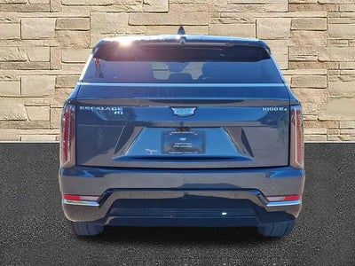 2025 Cadillac ESCALADE IQ Luxury 2