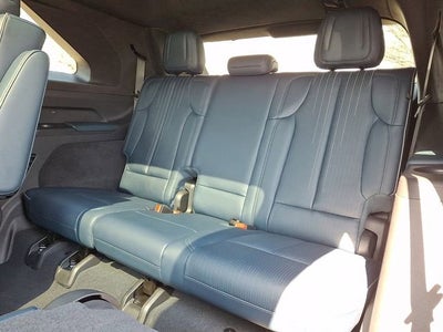 2025 Cadillac ESCALADE IQ Luxury 2