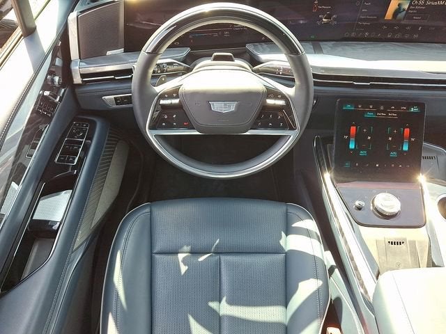 2025 Cadillac ESCALADE IQ Luxury 2