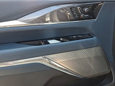 2025 Cadillac ESCALADE IQ Luxury 2