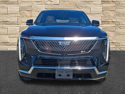 2025 Cadillac ESCALADE IQ Luxury 2