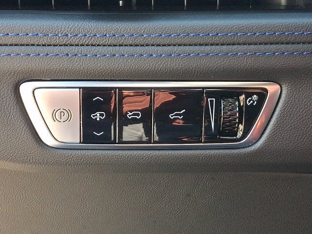2026 Cadillac ESCALADE IQ Sport