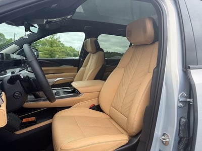 2025 Cadillac ESCALADE IQ Sport 2