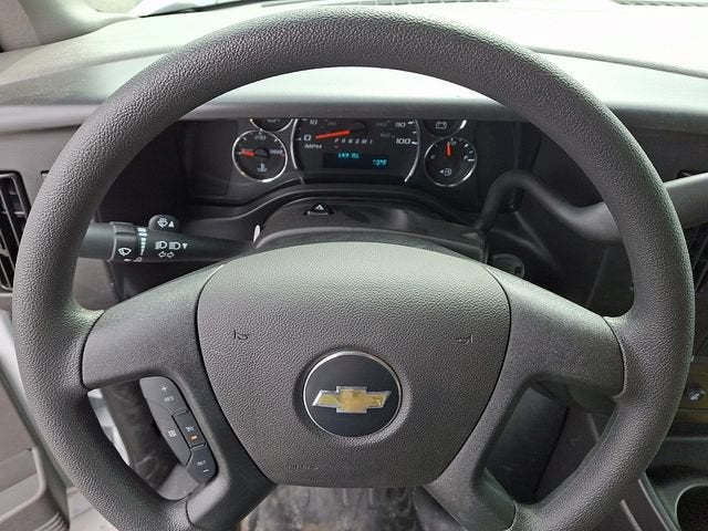 2026 Chevrolet Express Cutaway 3500 1WT