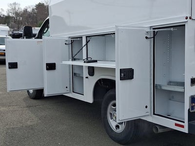 2026 Chevrolet Express Cutaway 3500 1WT