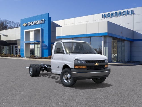2026 Chevrolet Express Cutaway 3500 1WT