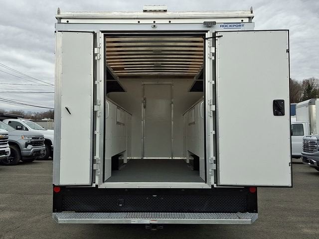 2026 Chevrolet Express Cutaway 4500 2WT