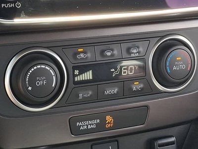 2025 Nissan LEAF S