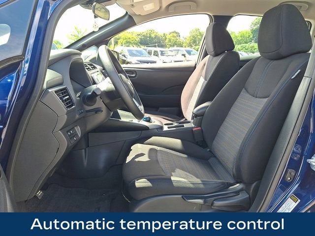 2025 Nissan LEAF S
