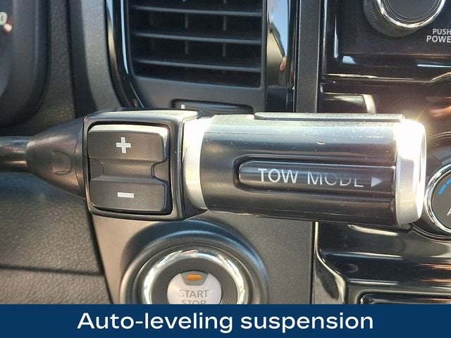 2021 Nissan TITAN Crew Cab PRO-4X 4x4