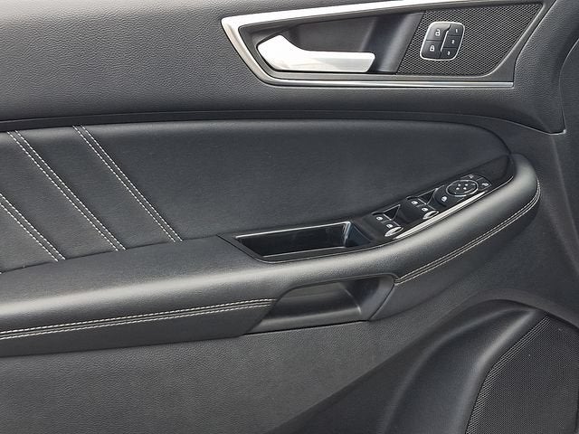 2016 Ford Edge Sport