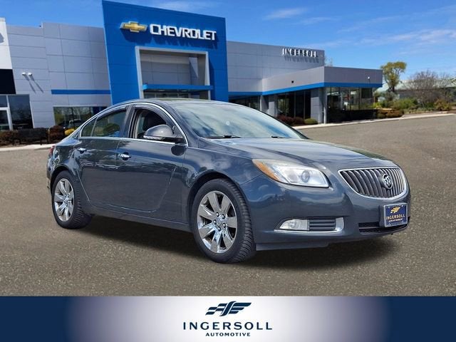 2012 Buick Regal Premium 2
