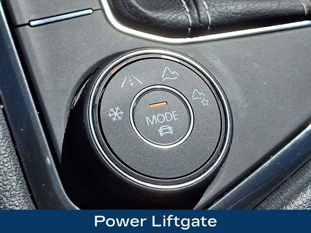 2022 Volkswagen Tiguan SEL R-Line