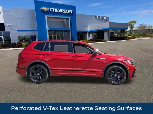 2024 Volkswagen Tiguan 2.0T SE R-Line Black