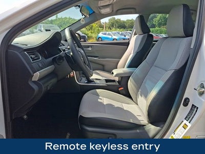 2017 Toyota Camry SE