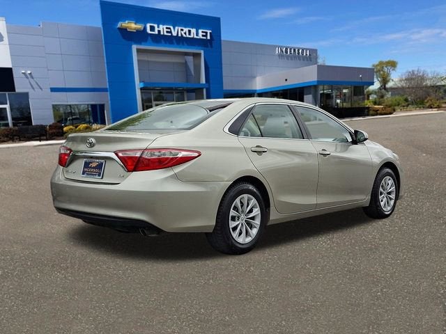 2016 Toyota Camry XLE