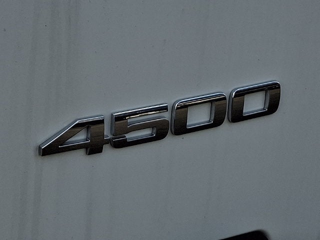 2024 Chevrolet Low Cab Forward 4500 HG Base