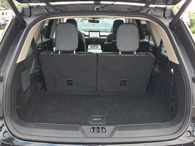 2023 Lincoln Aviator Standard