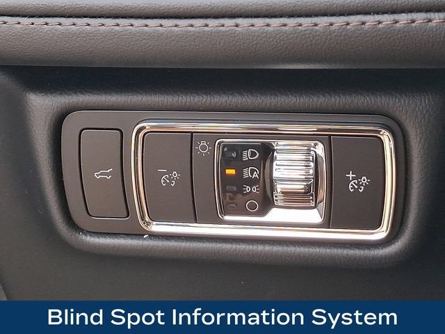 2023 Lincoln Aviator Standard
