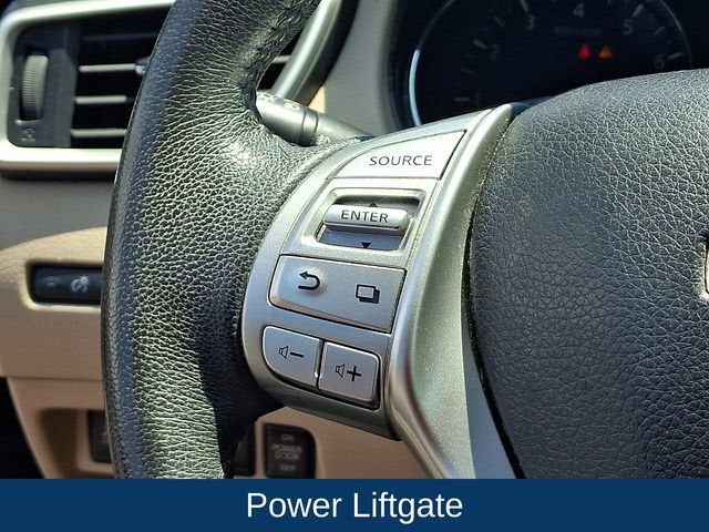 2016 Nissan Rogue SL