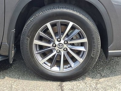 2023 Toyota Highlander Hybrid LE