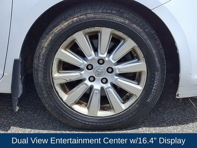 2014 Toyota Sienna XLE 7 Passenger