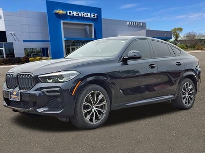 2022 BMW X6 M50i
