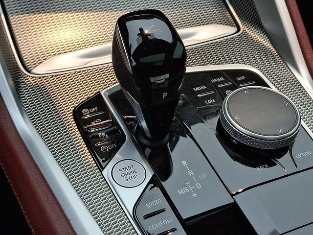 2022 BMW X6 M50i