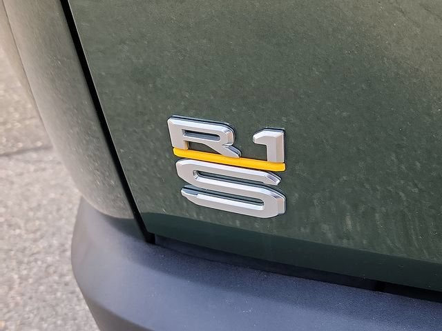 2023 RIVIAN R1S Launch Edition
