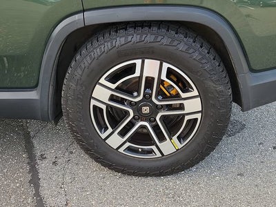 2023 RIVIAN R1S Launch Edition