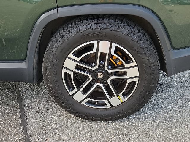 2023 RIVIAN R1S Launch Edition