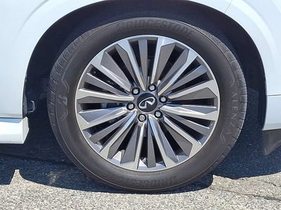 2025 INFINITI QX80 SENSORY AWD