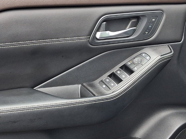2023 Nissan Rogue SL Intelligent AWD