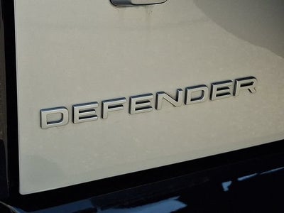 2024 Land Rover Defender 110 P400 S