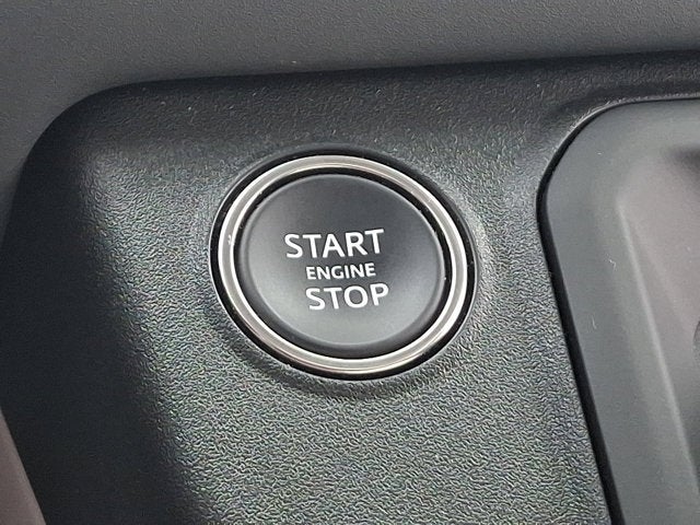 2025 Land Rover Defender 110 P300