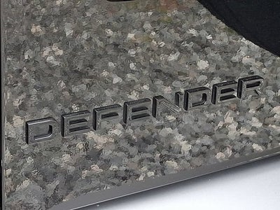 2025 Land Rover Defender 110 P300