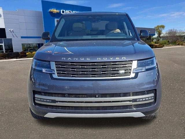 2025 Land Rover Range Rover P400 SE