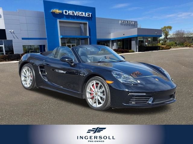 2022 Porsche 718 Boxster S