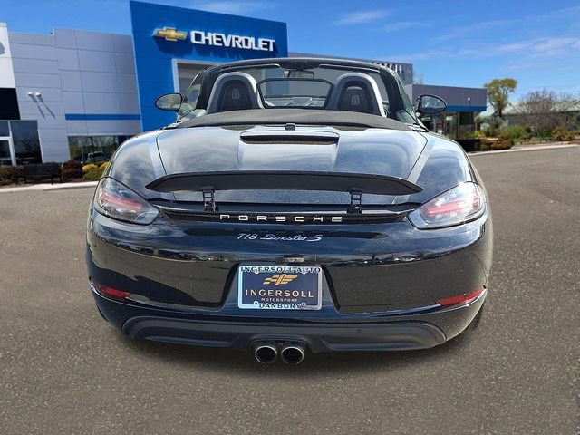 2022 Porsche 718 Boxster S