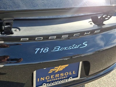 2022 Porsche 718 Boxster S