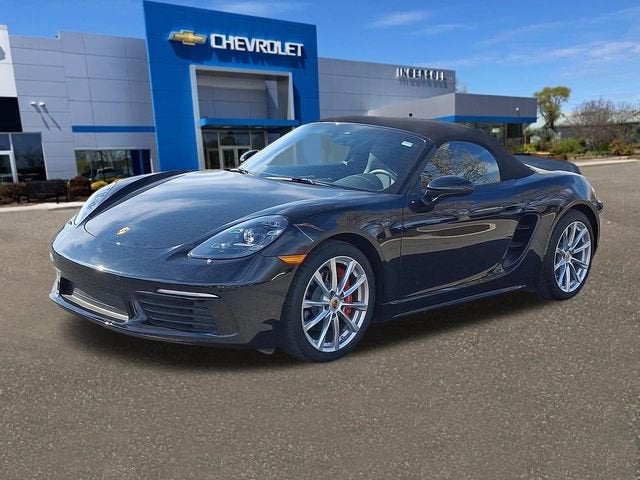 2022 Porsche 718 Boxster S